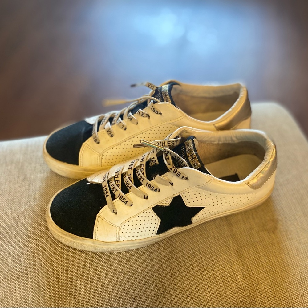 Vintage Havana (VH) fashion sneaker sz. 7